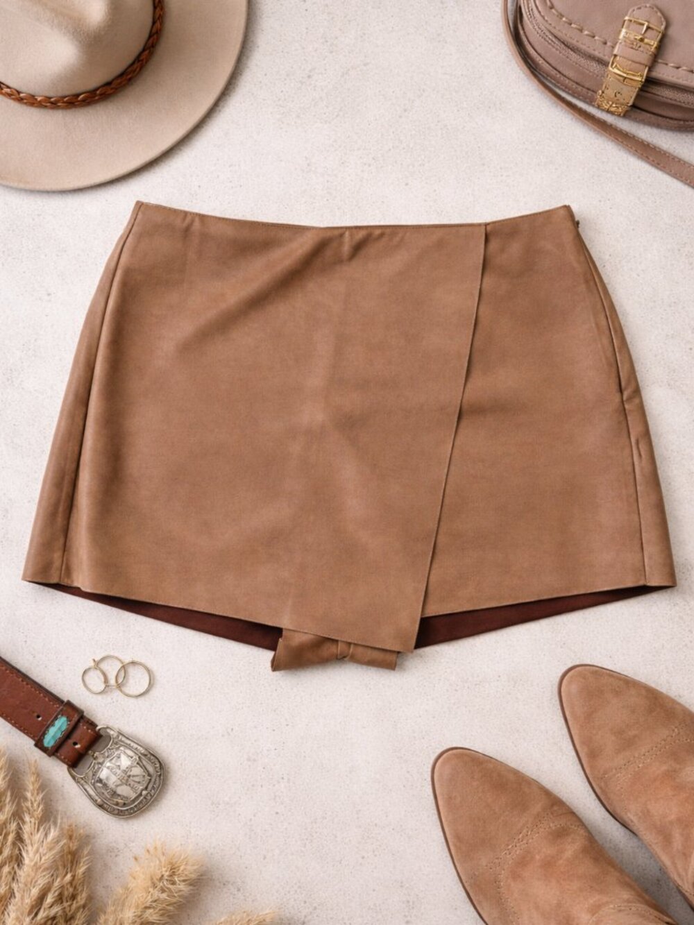 Faux Leather Skort Large Tan Mini Wrap Zip Closure Trendy Neutral Chic Western